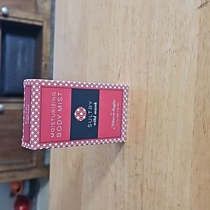 NWT Mixologie Sultry Moisturing Body Mist